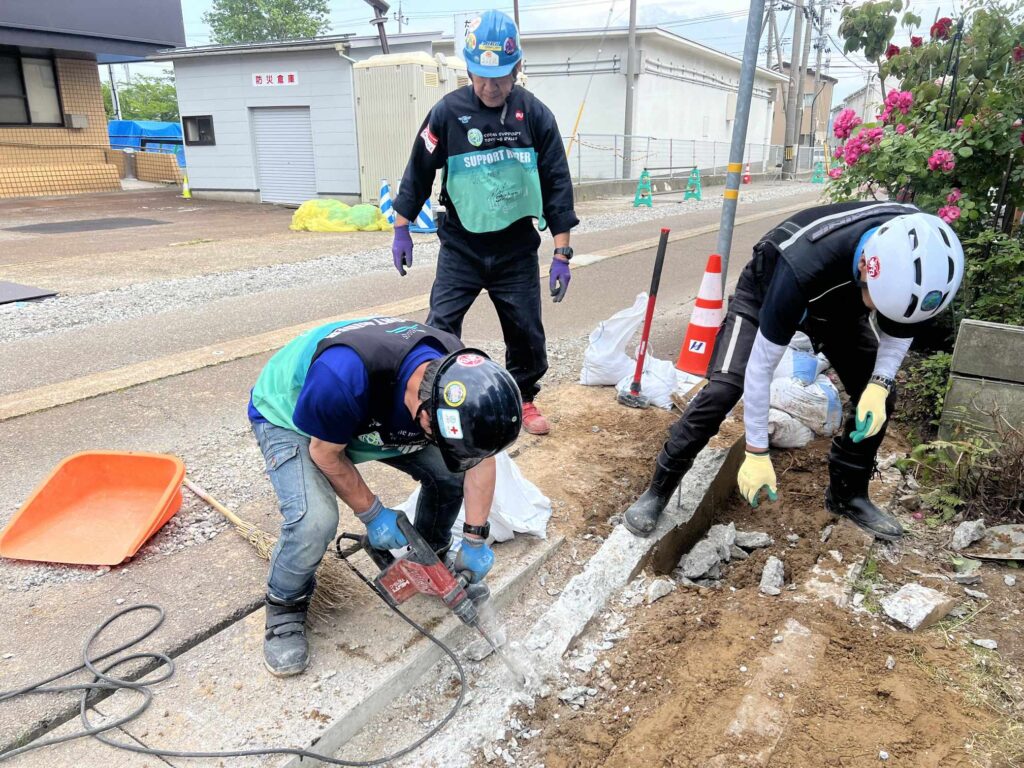 石川RB設立総会と内灘ボランティア活動の様子