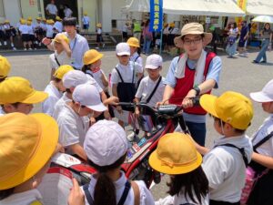 坂出東部小学校での防災フェスタの様子